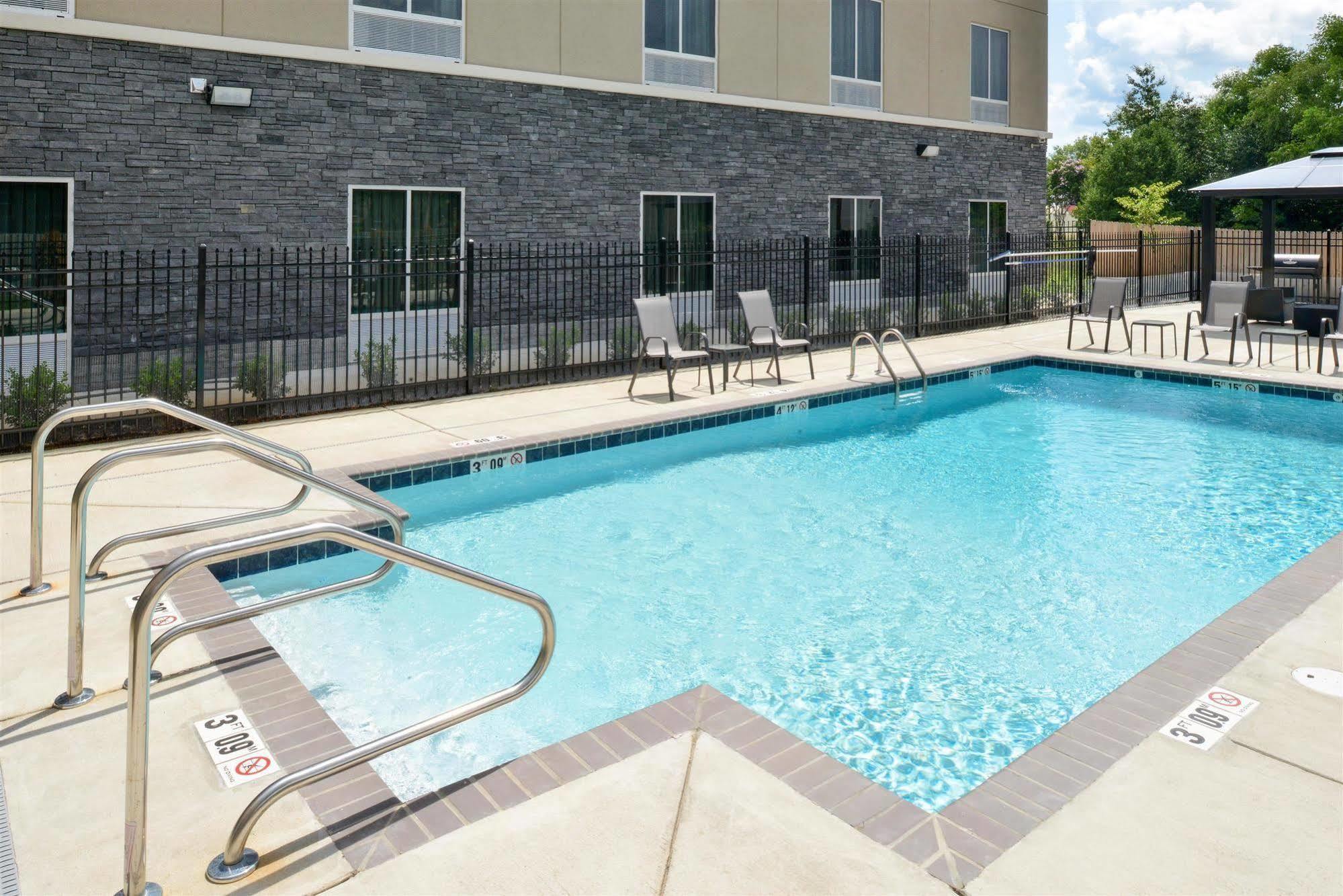 Americas Best Value Inn & Suites Horn Lake Εξωτερικό φωτογραφία